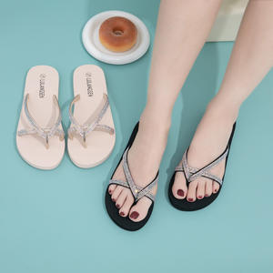 Tendance mode écologique pour femmes <span class=keywords><strong>Jolies</strong></span> <span class=keywords><strong>tongs</strong></span> roses avec des lanières ornées de strass étincelants Glamour décontracté Printemps Été - Product Image 4