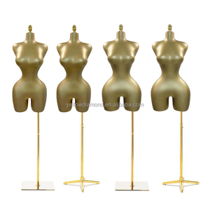 Mannequin femme Guangzhou en fibre de verre, taille M L, finition or mat, avec hanches et poitrine généreuses, demi-corps, pour vitrine - Product Image 1