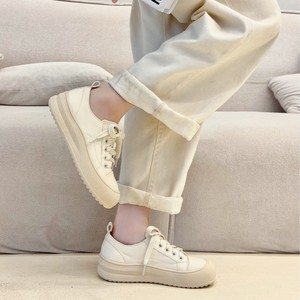 2025 otoño verano nuevo estilo de suela gruesa con cordones zapatillas casuales cómodos con estilo Retro ligero zapatos de mujer - Product Image 3