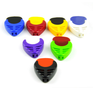 Soporte para Púas Colorido, <span class=keywords><strong>Forma</strong></span> <span class=keywords><strong>de</strong></span> Corazón, Soporte para Púas Triangular - Product Image 2