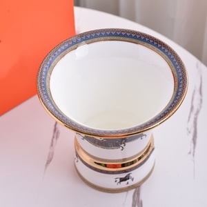 แจกันเซรามิกยุโรปหรูหราสำหรับตกแต่งโต๊ะอาหาร สไตล์อาร์ตเดโค เป็นมิตรกับสิ่งแวดล้อม น้ำหนักเบา เหมาะสำหรับตกแต่งบ้าน งานแต่งงาน และงานเลี้ยง - Product Image 4