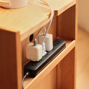 Table de chevet Mamemachi en bois de cerisier, table de nuit minimaliste avec rangement, meubles de chambre à coucher - Product Image 4