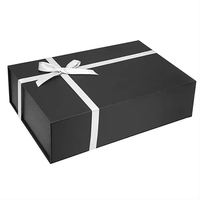 Boîte de papier cadeau de luxe fermeture magnétique vêtements noirs boîtes magnétiques pliables à rabat personnalisé avec ruban noir
