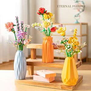 Set <span class=keywords><strong>di</strong></span> elementi da costruzione romantici classici per bambini piante in vaso succulente Cactus Gypsophila giardini albero Bonsai modello <span class=keywords><strong>di</strong></span> mattoni giocattoli - Product Image 3