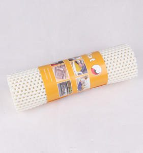 Alfombrilla Antideslizante de Agarre Fuerte para Alfombras y Pisos de Madera, Protección y Amortiguación para Uso Doméstico - Product Image 6