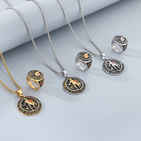 Nouveau pendentif unisexe médiéval templier en acier inoxydable plaqué or 18 carats avec diamant et goutte de colle, style rétro