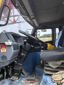 GRUE D'OCCASION SANY 40T FABRIQUÉE EN CHINE CRANE SANY 40T STC400T NOUVEAU PRODUIT CRANE SANY 40T - Product Image 5