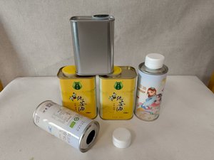 Tùy Chỉnh 1 Lít Rỗng Có Thể Cấp Thực Phẩm Dầu Ô Liu Lon Thiếc Bao Bì Kim Loại Hộp Container Dầu Dừa <span class=keywords><strong>Tin</strong></span> Có Thể Với Nhựa Bìa - Product Image 2