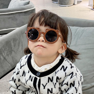 Gafas de sol para niños, montura ovalada completa, protección solar UV400, a la moda, para niños, unisex - Product Image 1