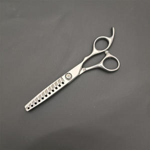 Tijeras profesionales para adelgazar el cabello, modelo Fishbone 440C, de 6 pulgadas, para estilistas, uso en belleza, para diestros. - Product Image 5