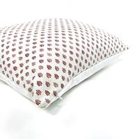Housse de coussin en coton motif mini blocs répétitifs rouge rouille pour salon, vente en gros