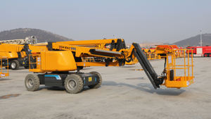 Plateforme élévatrice articulée de marque supérieure XGA16AC 15,5 m 227 kg autopropulsée pour utilisation en entrepôt et en structure industrielle - Product Image 3