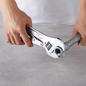 Adjustable Wrench 250mm Industrial Grade Chrome Vanadium Steel Serrated Jaw Anti Slip Handle Household Repair Tool - Product Image 4