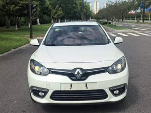 <span class=keywords><strong>Renault</strong></span> Fluence 2015 2016 2017 BLANCO, <span class=keywords><strong>Auto</strong></span> a Gasolina, Sedán Compacto, Buen Rendimiento de Combustible, Asientos con Calefacción, <span class=keywords><strong>Auto</strong></span> Económico - Product Image 2