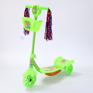 Trottinette bleue pour enfants avec lumières et panier pour jouer en extérieur, 3-6 ans, trottinette en plastique à deux roues avec frein arrière - Product Image 3