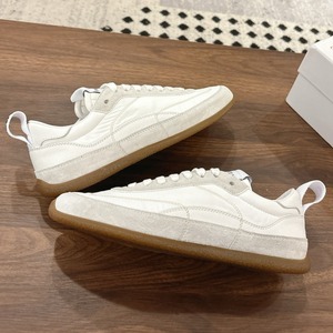 Chaussures basses décontractées en daim rétro unisexes, chaussures de sport simples, respirantes, antidérapantes et élégantes - Product Image 1