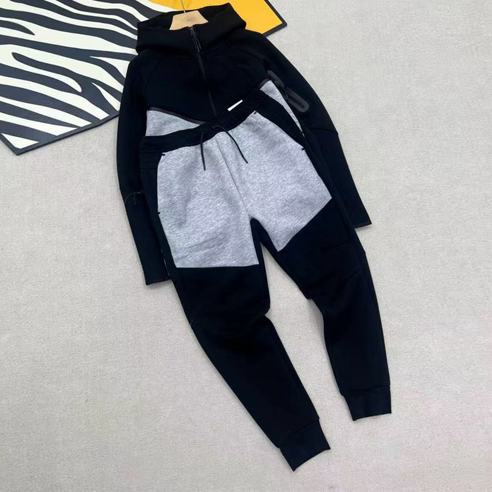 Noir Gris