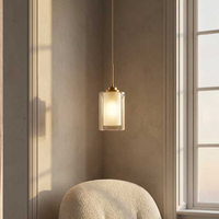 Suspension moderne dorée à 1 lumière pour îlot de cuisine avec double abat-jour en verre, luminaire de plafond suspendu en laiton brossé pour pièce