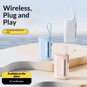 Banco de Energía Portátil de Carga Rápida de 10000 mAh con Pantalla LED, Material de PVC, Entrada/Salida USB-C, Diseño de Mini Cápsula - Product Image 6