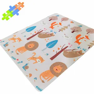 Tapis de jeu pour activités de soins Piano PE Film pressé XPE ROLL tapis pour bébé pour enfants