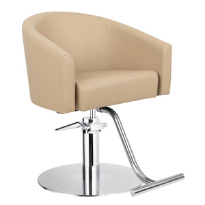 Fauteuil de <span class=keywords><strong>Barbier</strong></span> Doré en Cuir Beige Haute Densité - Mobilier de Coiffure Haut de Gamme pour Coiffeurs Exigeants - Product Image 1