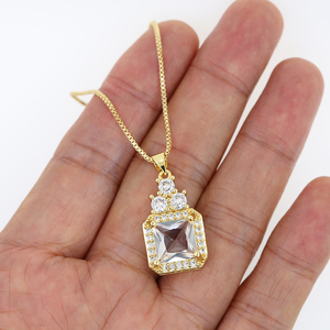 Collana con Ciondolo a Cuore Delicato Placcato Oro 18K, Catena con Perline e Zirconi Multicolore, Gioielli alla Moda per Donne e Ragazze - Product Image 5