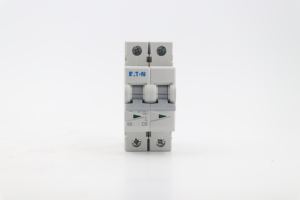 ארון חלוקת מפסקים EATON E6-1/1/C לתאורה תעשייתית, התקנה ניידת ופירוק, רב-מפרט - Product Image 3