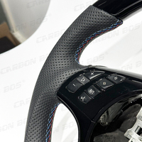 Vente directe d'usine Volant sport en cuir véritable en fibre de carbone noir brillant personnalisé adapté à BMW E46 E45