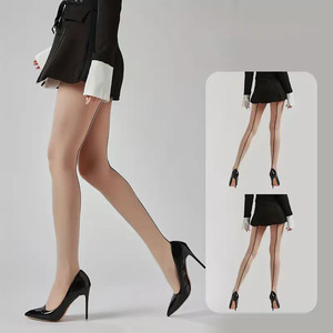 Collants vintage tendance 20D à couture arrière fine pour femme, amincissants, à lignes verticales, pour assortir à des talons hauts et une mini-robe - Product Image 2