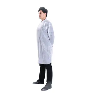 Trắng không dệt dùng một lần smocks hàng ngày bảo vệ cơ thể sử dụng màu xanh trắng khách truy cập Áo khoác bụi bằng chứng vệ sinh thực phẩm ngành công nghiệp