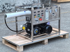Máquina de Purificación de Agua de Mar a Sal de 60L/Hora, Sistema de Purificación de Agua para Barcos con Bomba de Agua de Mar, Purificador de Agua Portátil con Pajita - Product Image 3