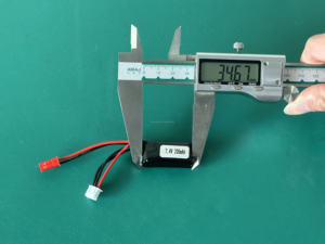 高品質マイクロFPVバッテリー 7.4V 200mAh 0.2Ah 2S1P 20C 13g UL CE TUV RoHS認証取得済み 室内ドローンおよびドローンライトショー用 - Product Image 3