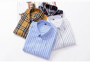 Camisas a Rayas de Primera Calidad en Colores Modernos, Corte Entallado, Manga Larga, Mezcla de Telas, para Uso Formal e Informal - Product Image 6