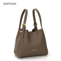 Sac pour femme en cuir de vachette véritable de haute qualité, personnalisé en usine, nouvelle mode, doux, deux poignées portables/bandoulière durable