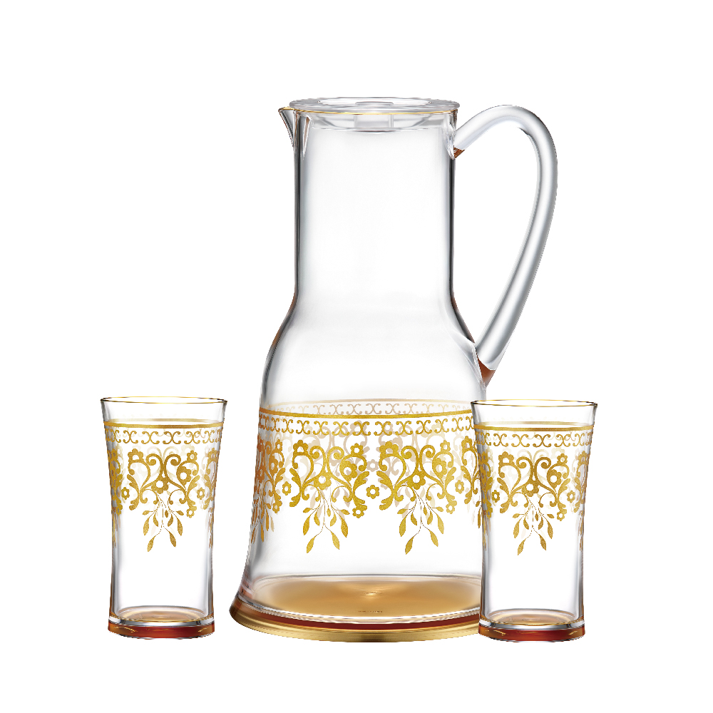 Clair avec le modèle d'or