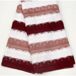 Tissu de dentelle fantaisie brodé <span class=keywords><strong>GUIPURE</strong></span> 100 % polyester soluble dans l'eau, blanc et noir, de haute qualité, avec motif personnalisé pour chaussures et sacs - Product Image 4