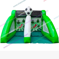 Structure gonflable combinée avec but de football, château gonflable extérieur décoratif pour enfants, petite machine distributrice, jeux de carnaval, fosse à balles en mousse