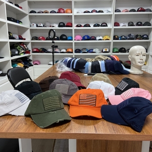 Casquette de baseball sportive à 6 panneaux en coton non structuré à profil bas avec patch brodé drapeau USA, style Dad Hat vieilli personnalisé - Product Image 6