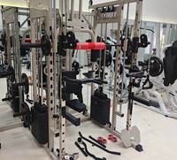 Machine de fitness tout-en-un intégrée pour la maison : Smith Machine à double pile de poids, Functional Trainer et Power Rack