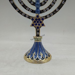 Fabricant de chandeliers juifs en alliage de zinc avec logo personnalisé, Hanoucca (9 branches), Focus 9 branches, Menorah de Hanoucca en gros - Product Image 5