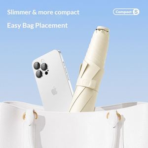 Parapluie pliant triple ultra-léger à 6 baleines, noir, anti-UV, imprimé plumes, polyvalent pour jours ensoleillés et pluvieux - Product Image 4