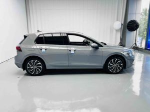 <span class=keywords><strong>Volkswagen</strong></span> Golf 2023 Facelift 280TSI DSG Pro a Basso Chilometraggio, 5 Posti, Usato Affidabile, Hatchback Urbano per Mercato Russo e Africano - Product Image 4