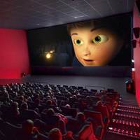Pantalla LED Virtual XR, Fondo de Pantalla LED Curvo de Bajo Consumo, Video Wall Plano HD 7680HZ 24bit, Pantalla LED Interior Personalizada para Centros Comerciales