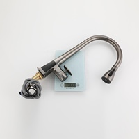 NOUVEAU Robinet d'évier de cuisine en laiton massif avec affichage numérique de la température et froid, gris pistolet avec pulvérisateur à tirette