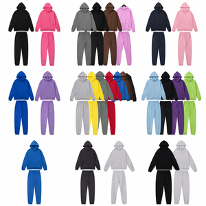 Ensemble deux pièces tendance pour homme : sweat à capuche oversize en coton épais avec impression en relief et pantalon de survêtement en molleton - Product Image 2