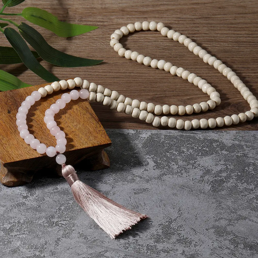 Böhmische Art Mode Energie Yoga Rosa Naturstein Rosenquarz Kristall Holz Perlen lange Quaste Halskette für Frauen Mädchen