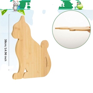 Planche à découper personnalisée en bambou en forme de chat, plateau en bois pour fromages et charcuteries, cadeau de pendaison de crémaillère personnalisé - Product Image 4