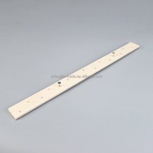 Chất lượng cao Thảm gỗ tack Dải/Gripper từ nhà máy sàn phụ kiện cho khách sạn Tầng Cách sử dụng loại thảm <span class=keywords><strong>TRIM</strong></span> - Product Image 4