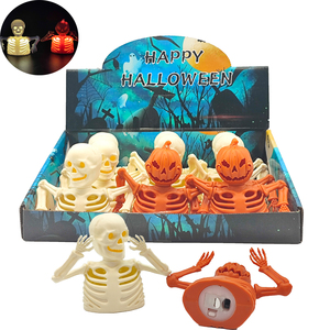 Decorazioni di <span class=keywords><strong>Halloween</strong></span>: Casa con <span class=keywords><strong>Scheletro</strong></span> Mobile a Forma di Zucca, Ornamenti Carini per Adolescenti, Accessori Festivi - Product Image 1
