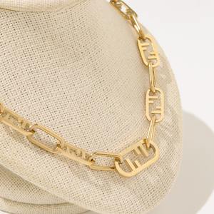 สร้อยคอชoker ดีไซน์เนอร์แบรนด์ดัง ขายส่ง ทำจากสแตนเลส ประดับเพชรซิคอน ชุบทอง สไตล์คริสเตียน ทันสมัย เครื่องประดับจีน - Product Image 2